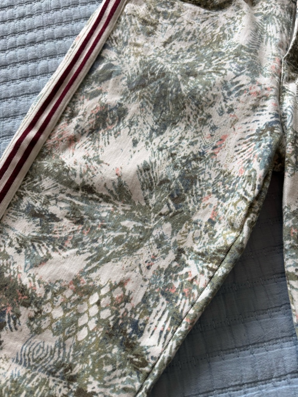 Dear John Floral-Print Cream and Green Women's Jeans - Picture 7 of 14